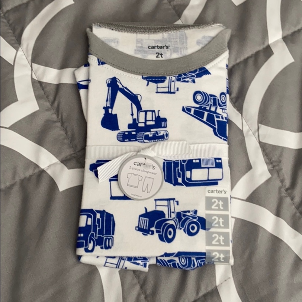 Carter’s 2 Piece Sleepwear Set - 2T
